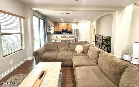 Living - 3863 E Jasper Dr, Gilbert, AZ 85296 photo 2 of 4