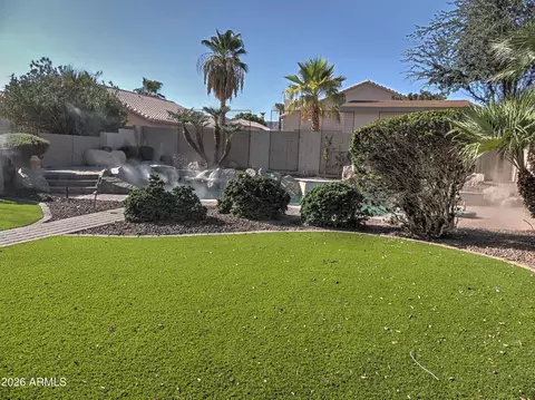 Exterior - 2918 E Saltsage Dr, Phoenix, AZ 85048 photo 5 of 6