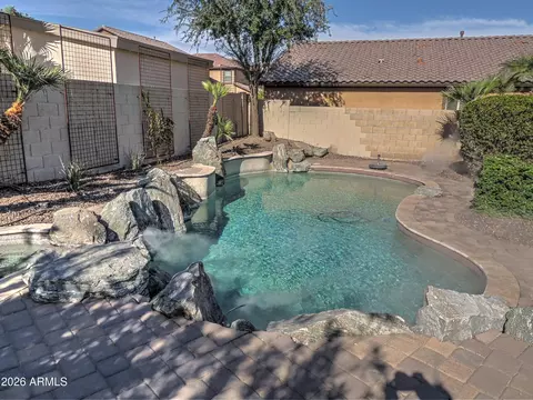 Exterior - 2918 E Saltsage Dr, Phoenix, AZ 85048 photo 3 of 6