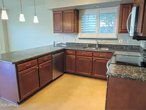 Kitchen - 2918 E Saltsage Dr, Phoenix, AZ 85048 photo 1 of 1