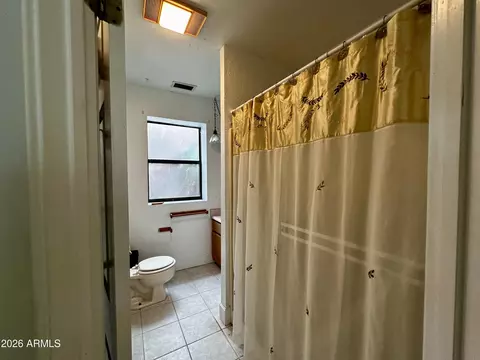 Bath - 635 Clark St, Jerome, AZ 86331 photo 3 of 4