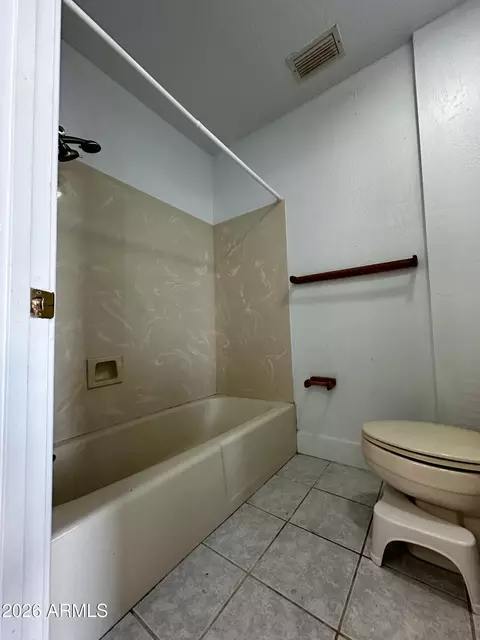 Bath - 635 Clark St, Jerome, AZ 86331 photo 2 of 4