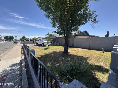 4945 W Berkeley Rd, Phoenix, AZ 85035 photo 6