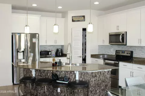 Kitchen - 3115 E Preston St, Mesa, AZ 85213 photo 1 of 2
