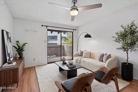 5757 W Eugie Ave #2082, Glendale, AZ 85304