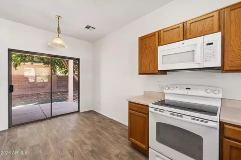 Kitchen - 1575 E Jasper Ct #A, Gilbert, AZ 85296 photo 1 of 2