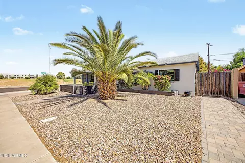 7753 Earll Dr, Scottsdale, AZ 85251