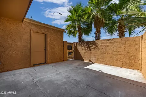 Exterior - 4721 E Jones Ave, Phoenix, AZ 85040 photo 4 of 4