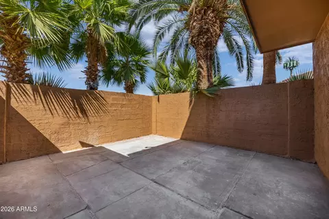 Exterior - 4721 E Jones Ave, Phoenix, AZ 85040 photo 2 of 4