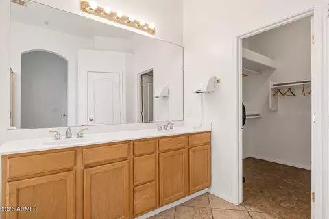 3583 E Wildhorse Dr, Gilbert, AZ 85297 photo 9