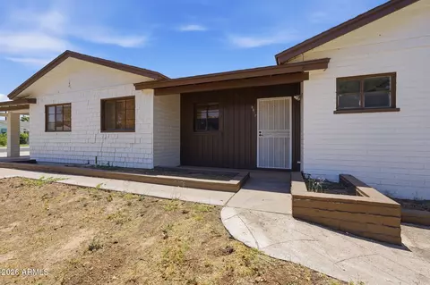 5517 E Avalon Dr, Phoenix, AZ 85018 photo 6