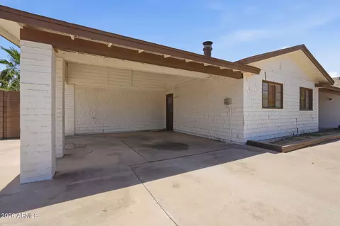 5517 E Avalon Dr, Phoenix, AZ 85018 photo 5