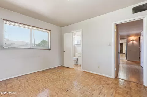 5517 E Avalon Dr, Phoenix, AZ 85018 photo 22