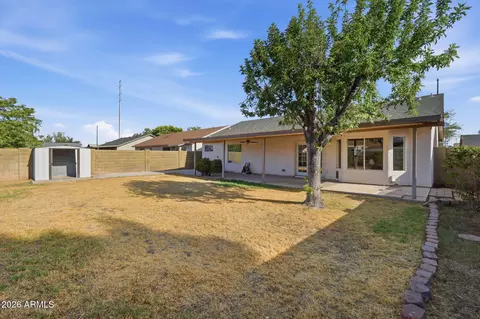 Exterior - 2047 E Temple Ct, Gilbert, AZ 85296 photo 7 of 9