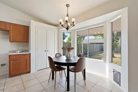 Dining - 2047 E Temple Ct, Gilbert, AZ 85296 photo 3 of 3