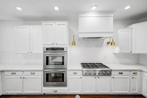 Kitchen - 2850 E Camellia Dr, Gilbert, AZ 85296 photo 3 of 3