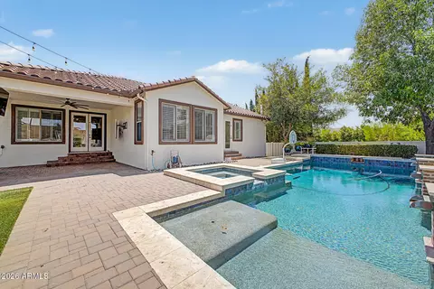 Exterior - 2850 E Camellia Dr, Gilbert, AZ 85296 photo 3 of 7