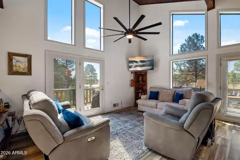 Living - 2266 Spitfire Cir, Overgaard, AZ 85933 photo 2 of 2