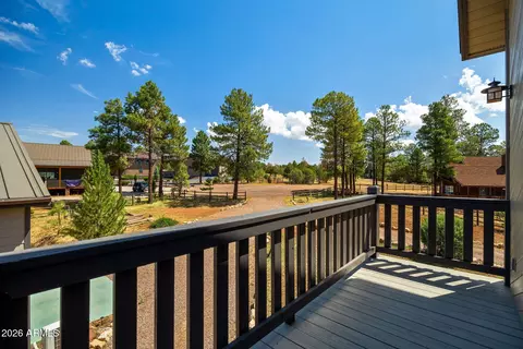 Exterior - 2266 Spitfire Cir, Overgaard, AZ 85933 photo 7 of 8
