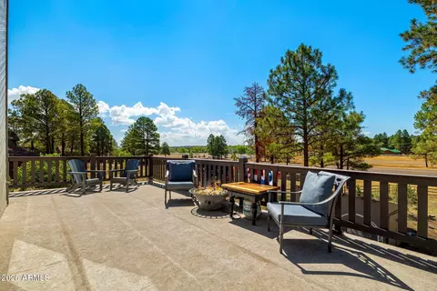Exterior - 2266 Spitfire Cir, Overgaard, AZ 85933 photo 3 of 8
