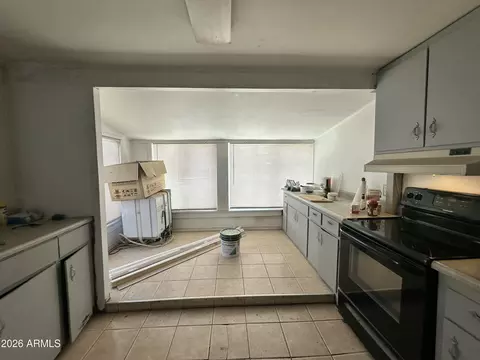 Kitchen - 140 W Martin Rd, Coolidge, AZ 85128 photo 3 of 8