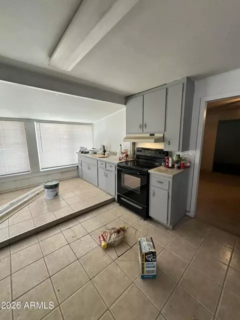 Kitchen - 140 W Martin Rd, Coolidge, AZ 85128 photo 2 of 8