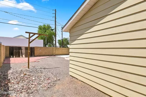 Exterior - 1831 W 3rd Pl, Mesa, AZ 85201 photo 10 of 15
