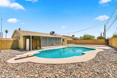 Exterior - 1831 W 3rd Pl, Mesa, AZ 85201 photo 13 of 15