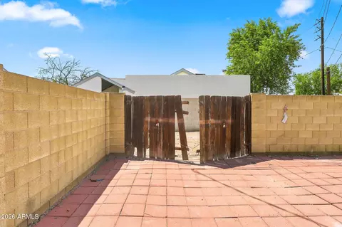 Exterior - 1831 W 3rd Pl, Mesa, AZ 85201 photo 12 of 15
