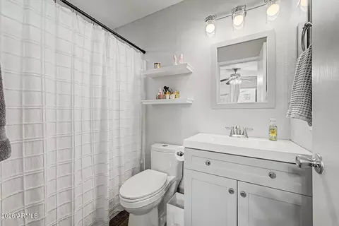 Bath - 2145 E Williams Dr, Phoenix, AZ 85024 photo 1 of 2
