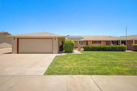 10608 W El Capitan Cir, Sun City, AZ 85351