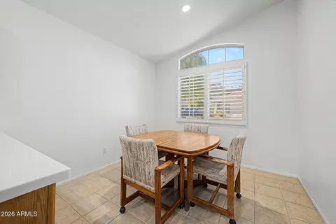 Dining - 2019 E Glenhaven Dr, Phoenix, AZ 85048 photo 1 of 1