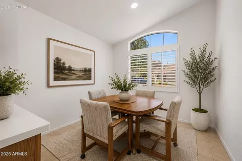Dining - 2019 E Glenhaven Dr, Phoenix, AZ 85048 photo 1 of 1