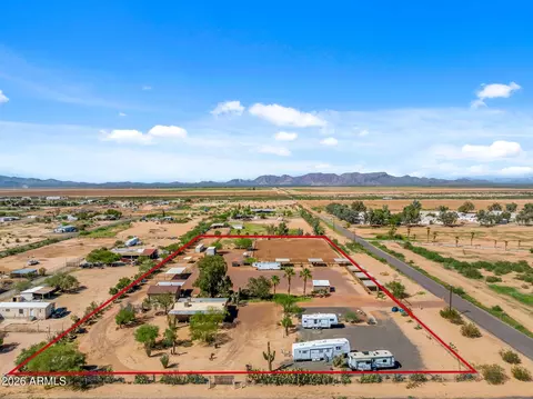 50702 W Hector Rd, Aguila, AZ 85320