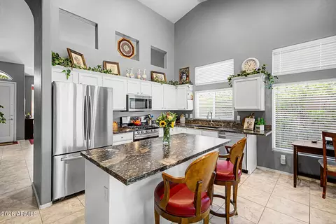Kitchen - 7714 E Sierra Morena St, Mesa, AZ 85207 photo 1 of 5