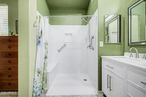 Bath - 7714 E Sierra Morena St, Mesa, AZ 85207 photo 2 of 4