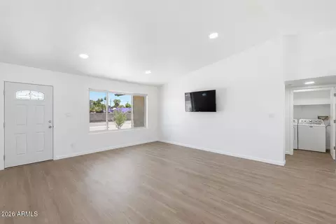 Other - 2826 E Cactus Rd, Phoenix, AZ 85032 photo 3 of 8