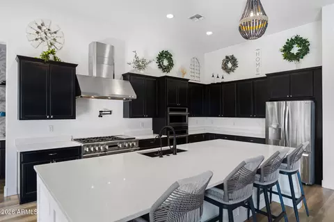 Kitchen - 9932 E Rotation Dr, Mesa, AZ 85212 photo 2 of 4