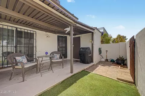 Exterior - 1188 E Belmont Ave, Phoenix, AZ 85020 photo 4 of 9