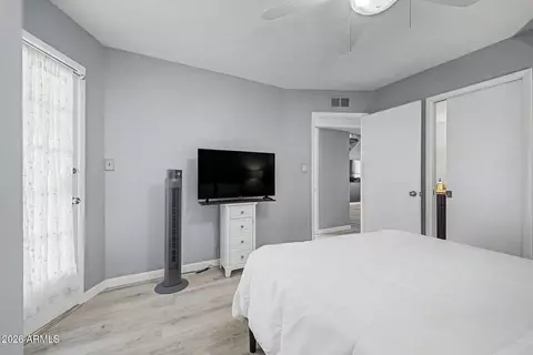 Bedroom - 1188 E Belmont Ave, Phoenix, AZ 85020 photo 4 of 5