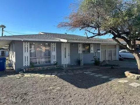 453 W 3rd Pl, Mesa, AZ 85201 photo 2