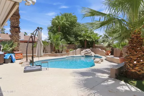 Exterior - 4516 E Ludlow Dr, Phoenix, AZ 85032 photo 8 of 9