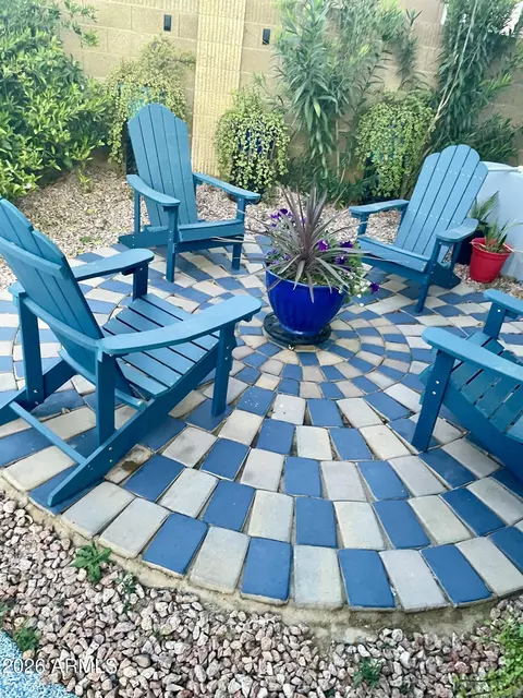 Exterior - 2138 Evans Dr, Phoenix, AZ 85022 photo 2 of 2