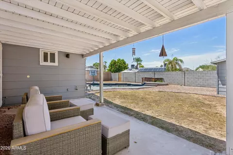 Exterior - 2922 E Altadena Ave, Phoenix, AZ 85028 photo 6 of 9