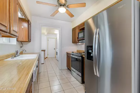 Kitchen - 2815 E Sylvia St, Phoenix, AZ 85032 photo 1 of 4