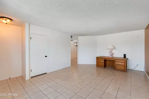 Living - 2815 E Sylvia St, Phoenix, AZ 85032 photo 2 of 4