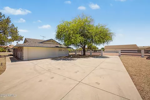 9337 N 111th Dr, Sun City, AZ 85351