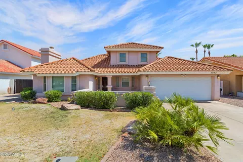 3923 E Dartmouth St, Mesa, AZ 85205