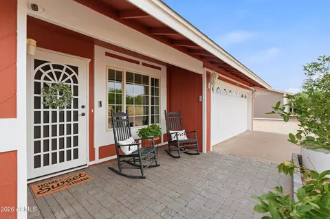 1608 W Alamo Dr, Chandler, AZ 85224