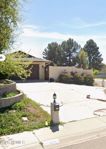 5241 W Tierra Buena Ln, Glendale, AZ 85306